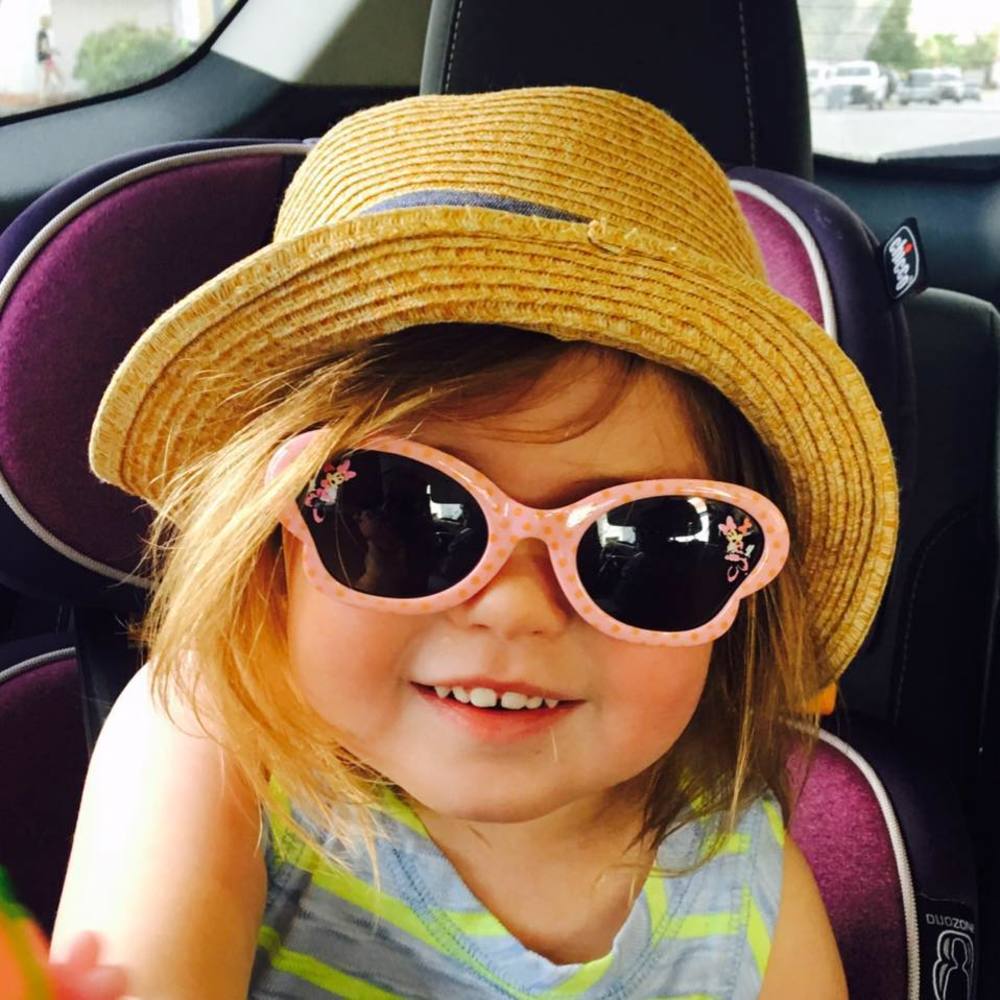 Meet your Posher, Elise