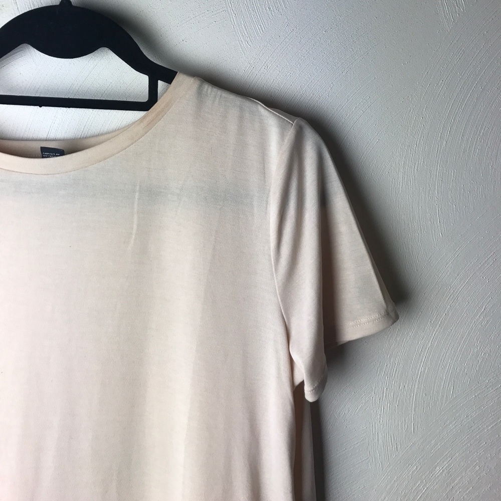 T SHIRT - Picture 3 of 3