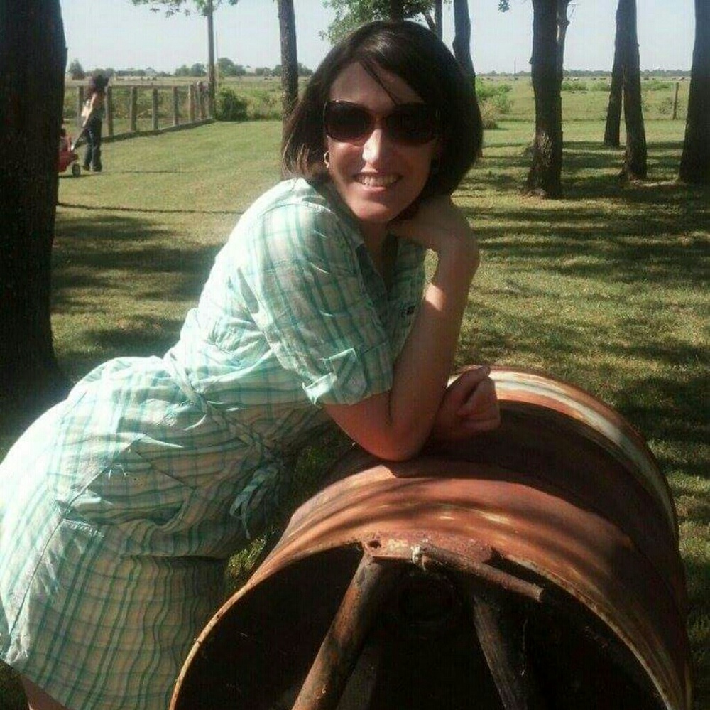 Meet your Posher, April