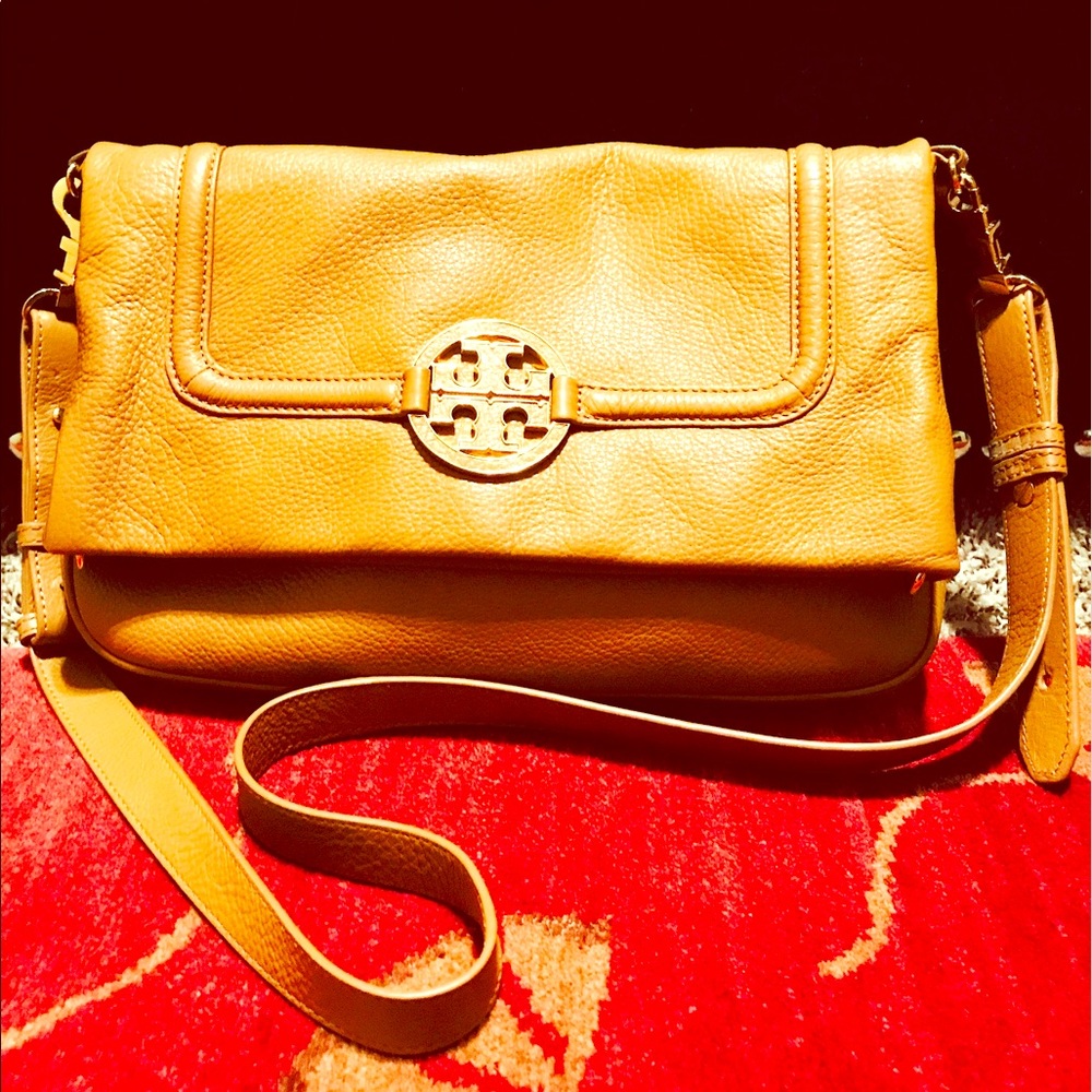 💥💥💥Tory Burch tan purse ,,, cross body 🔥🔥