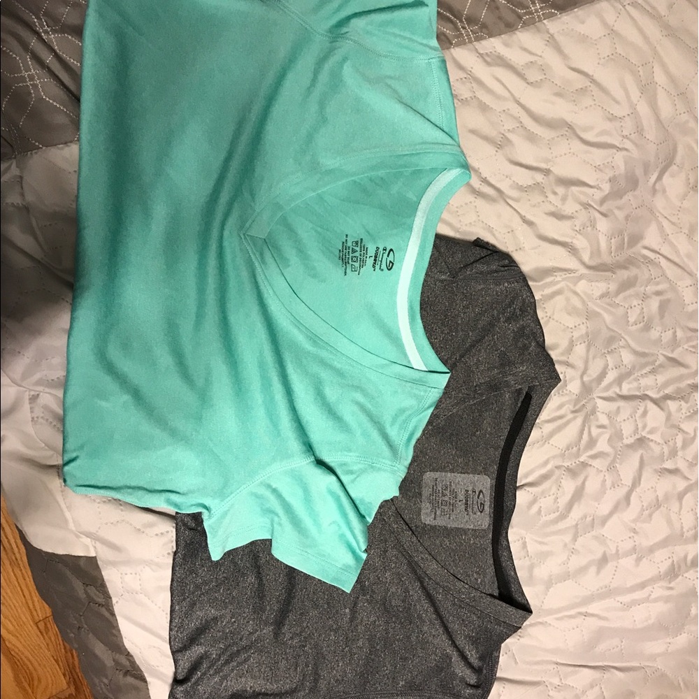 Champion short sleeved shirt lot