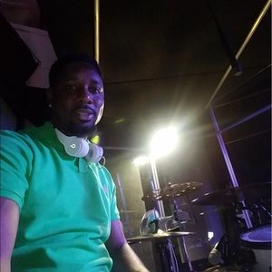 Meet your Posher, Antwan