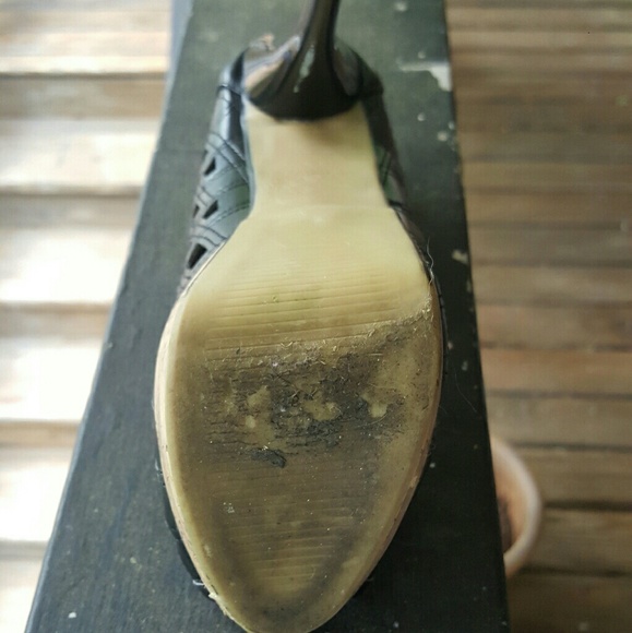 Rue 21 Black Pumps - Picture 3 of 4