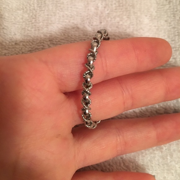 Hoops - Picture 2 of 2