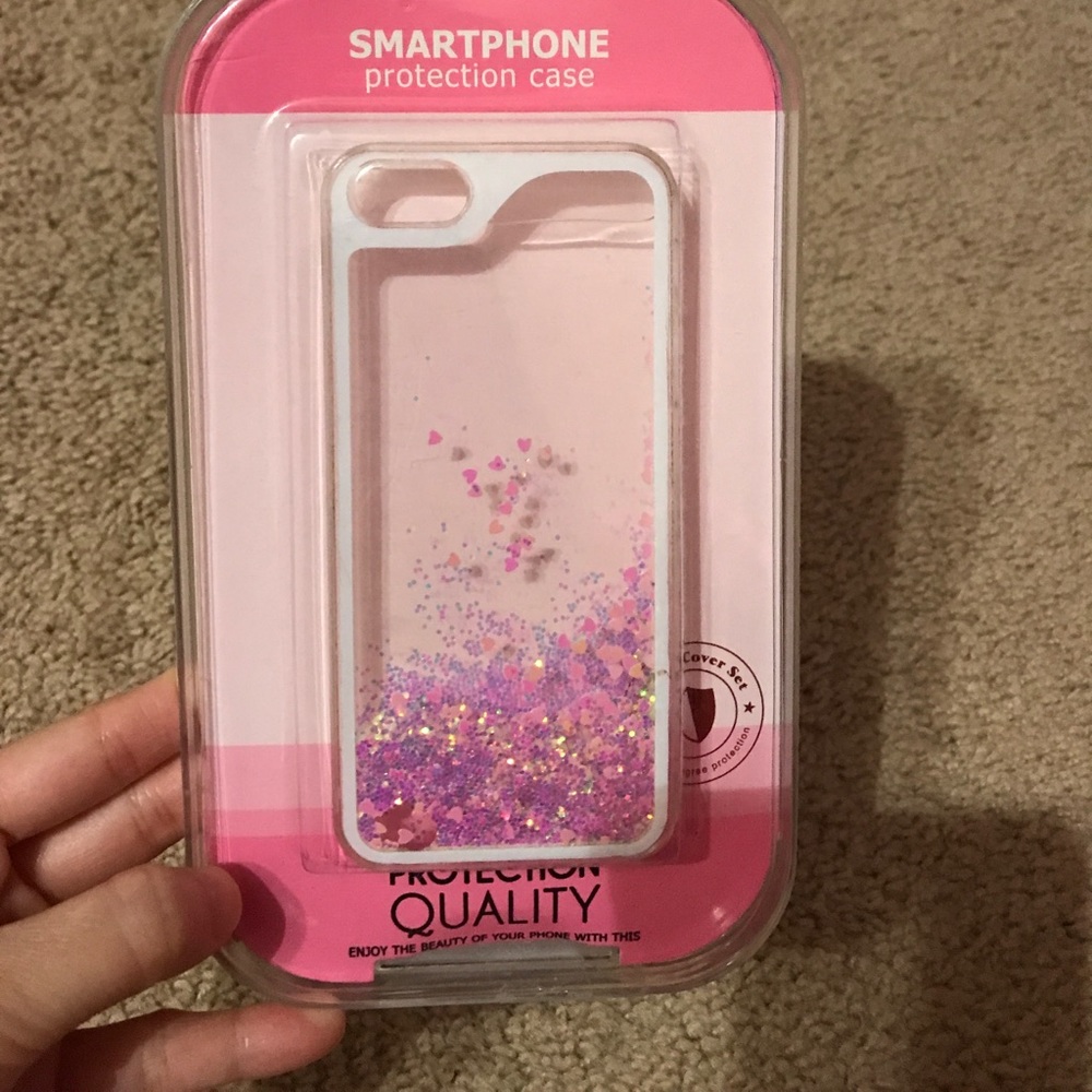 SOLD ✔️✔️Iphone 5/5s case