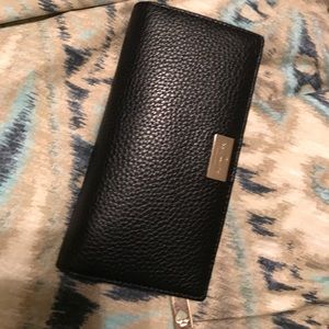 PRICE DROP!!!!! Kate Spade wallet