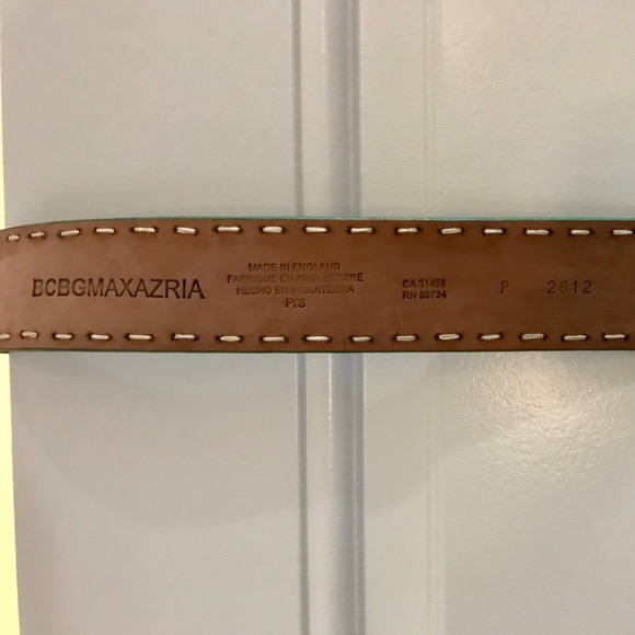 BCBG green leather belt main image 2