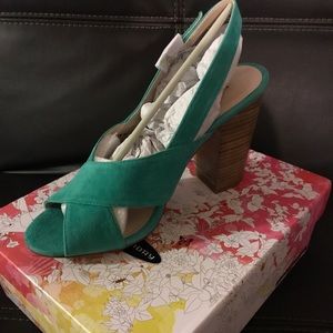 Chinese laundry ballad kid suede 10 US