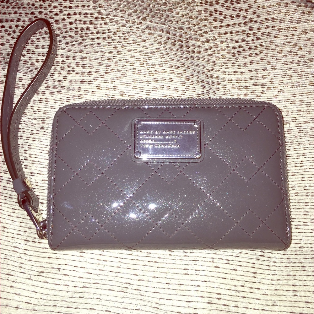 Marc by Marc Jacobs Wingman Leather WalletWristlet