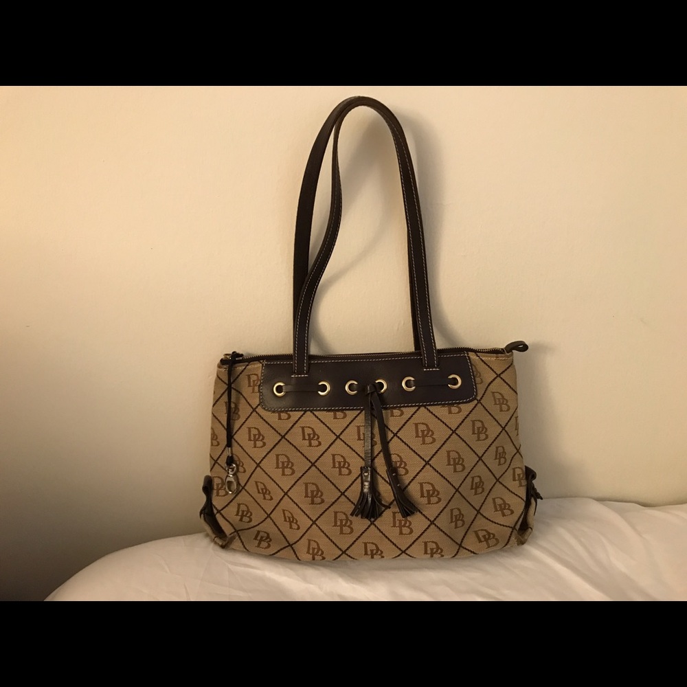 Dooney & Bourke Handbag