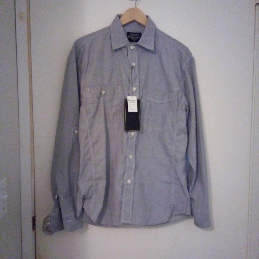 NWT L long sleeve shirt Brooklyn express