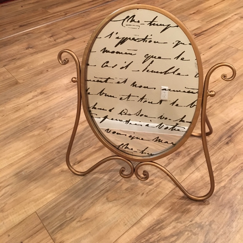 Vanity Stand Mirror Vintage Alice in Wonderland