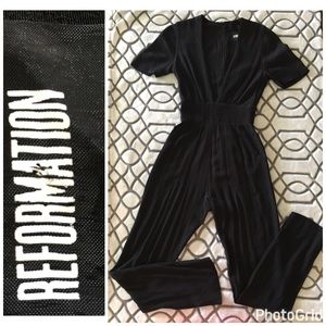 REFORMATION Short Sleeves Deep V- Neck Jumpsuit