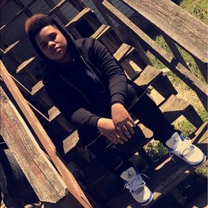 Meet your Posher, Anthony