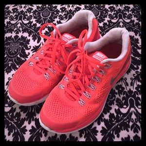 Nike lunarglide tennis shoes size 8.5