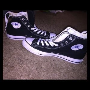 Size 11 women's NWT Chuck Taylor High-Top Converse