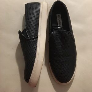 Steve Madden Slip Ons