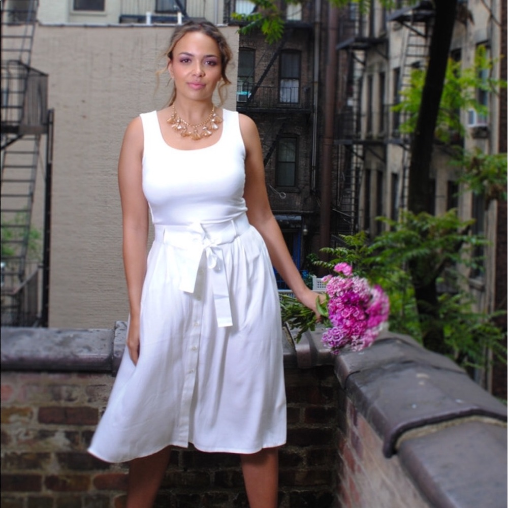 Meredith Skirt- White