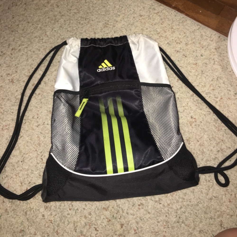 Adidas Jawstring bag