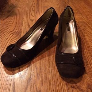 ECCO || brown suede women's pumps
