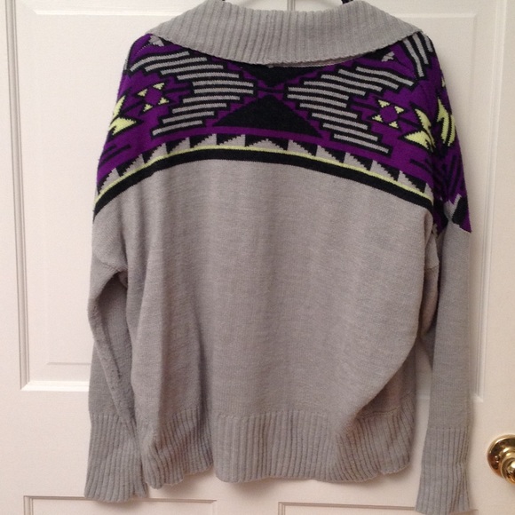 Grey Knit Cardigan - Picture 5 of 6