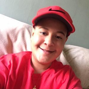 Meet your Posher, Devin