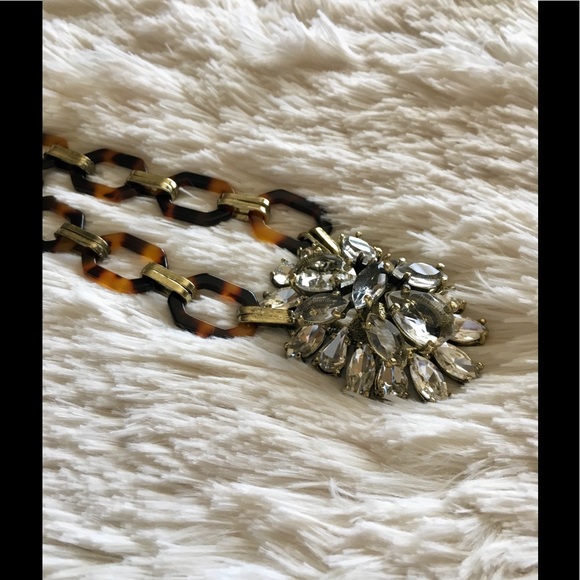 FINAL SALE Tortoise Shell Crystal Pendant Necklace - Picture 4 of 7