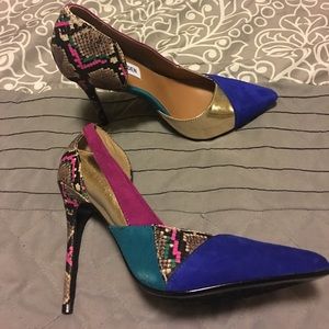 Steve Madden pumps 👠