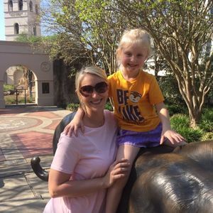 Meet your Posher, Laura