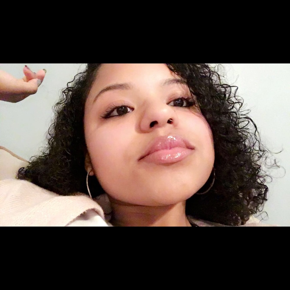 Meet your Posher, Ceseley