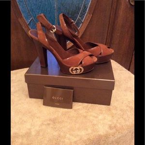 💯 Authentic Gucci Candy tan suede high heels