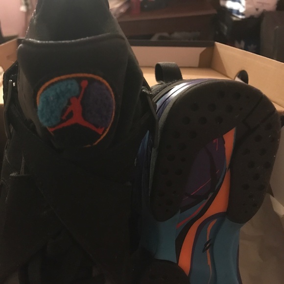 Aquas Retro 8 Air Jordan - Picture 3 of 3