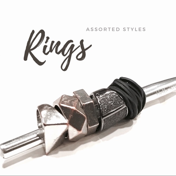 Jewelry - Assorted Rings (Set of 5)