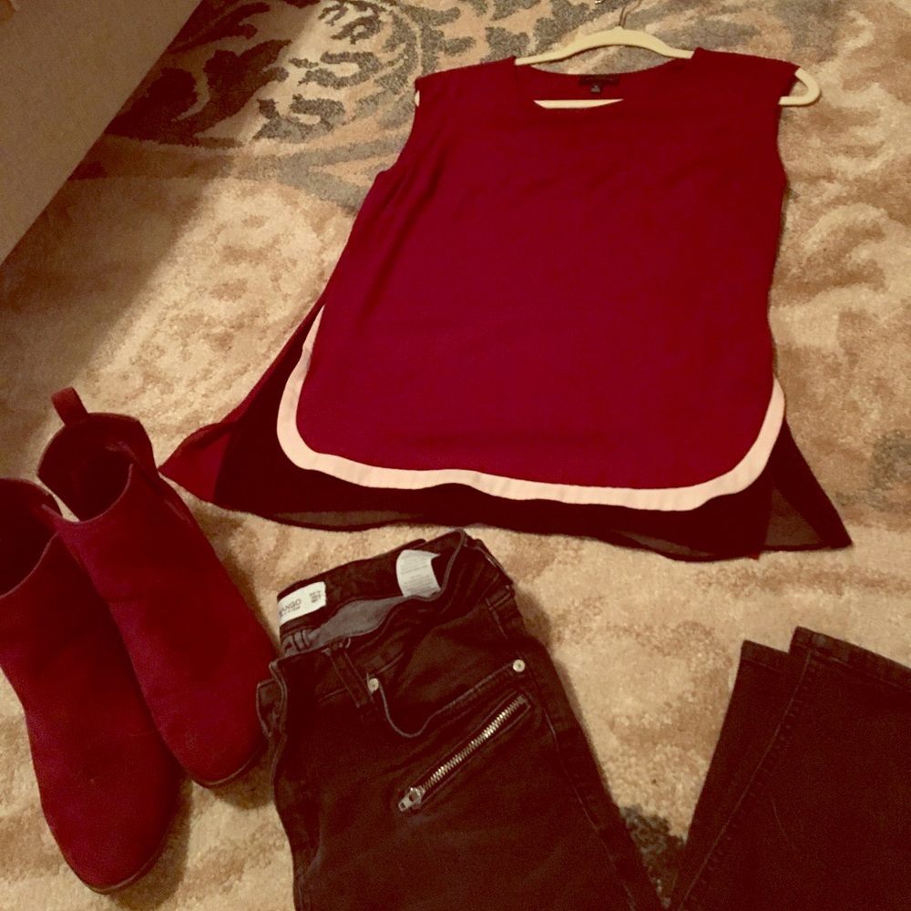 The Limited Maroon tunic