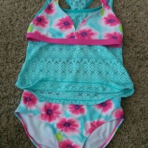 3 piece suit,  Practically new, perfect for summer