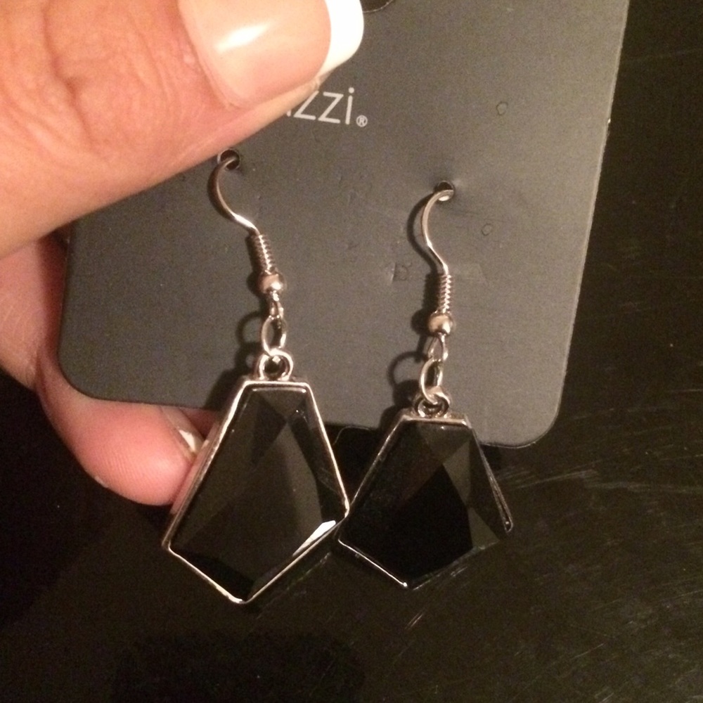 (4 for $20) brand new black earrings