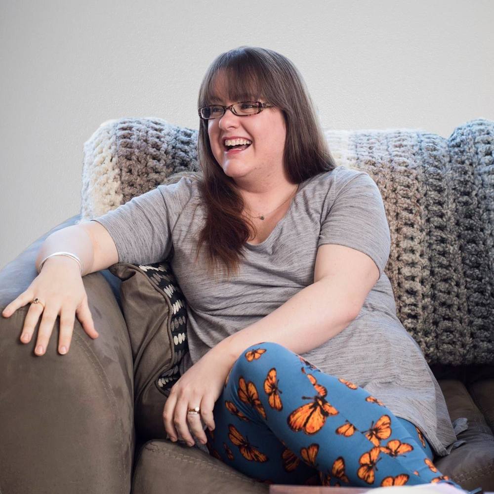 Meet your Posher, Courtney cunat