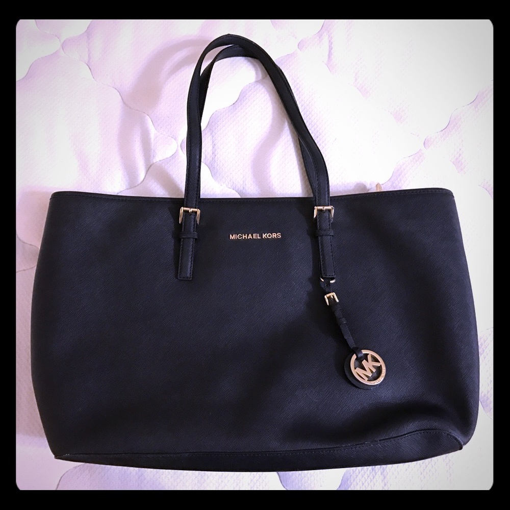 Michael Kors Jet set travel large NWOT