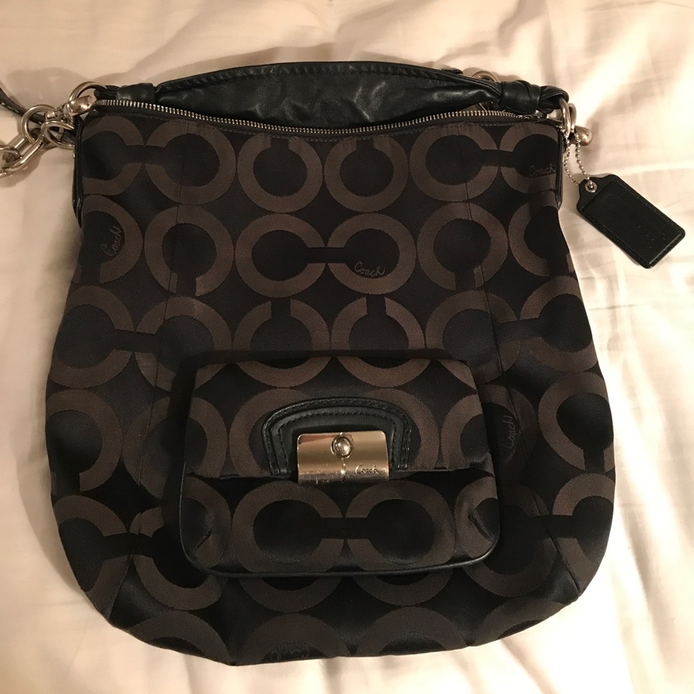 Coach large black bag - crossbody or underarm