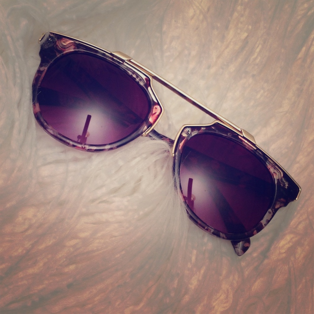 SALE ✌️Trendy Sunglasses