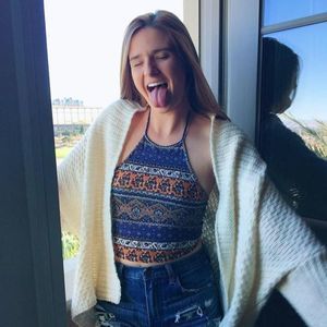 Meet your Posher, Hunter