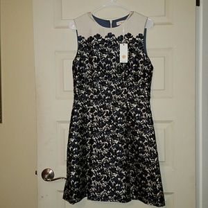 Sleeveless dress