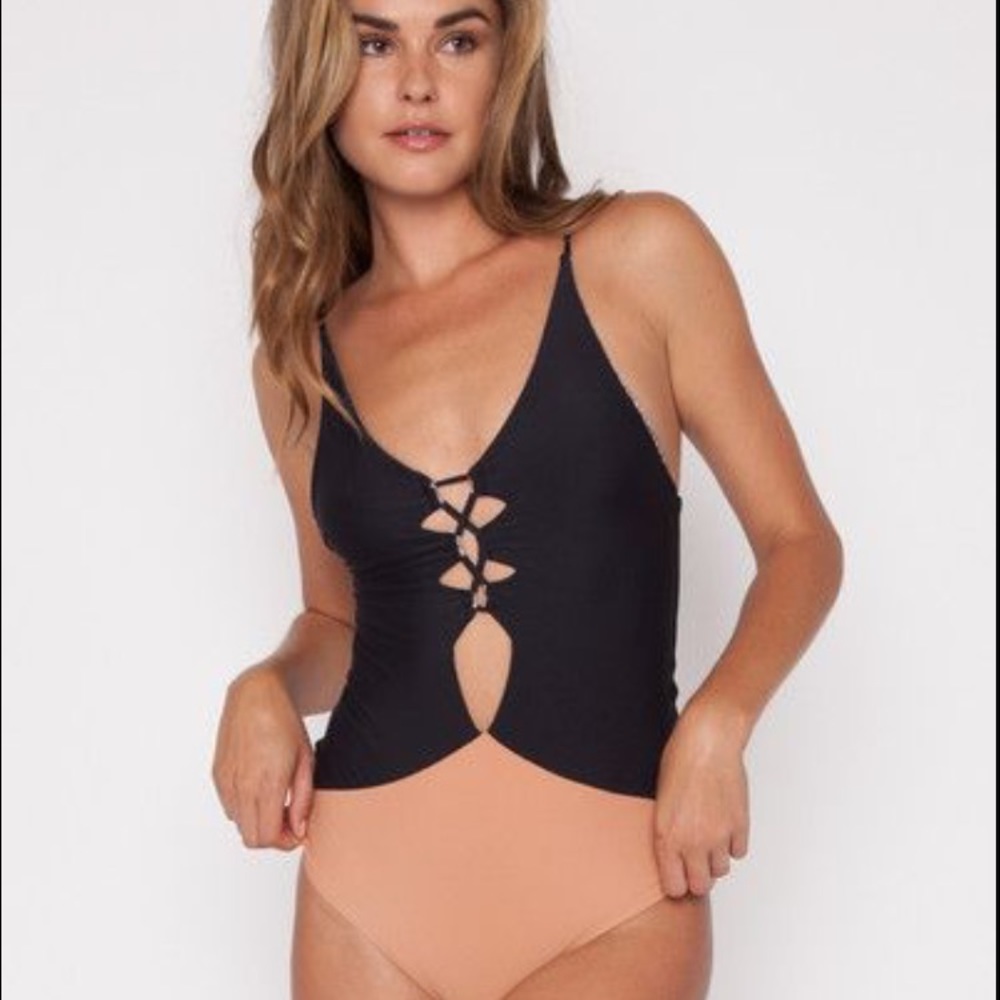 Acacia Swimwear Kokomo storm/topless