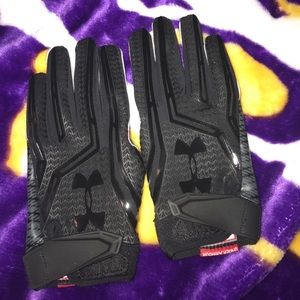 Under Armour All Black football Gloves Brand New
