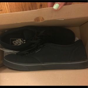 VANS ATWOOD LOW SZ 8.5
