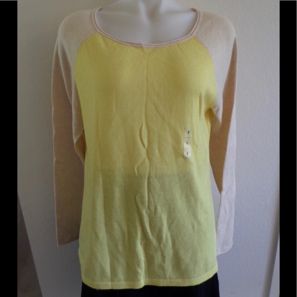 OLD NAVY Yellow & Beige Cotton Baseball Style Top
