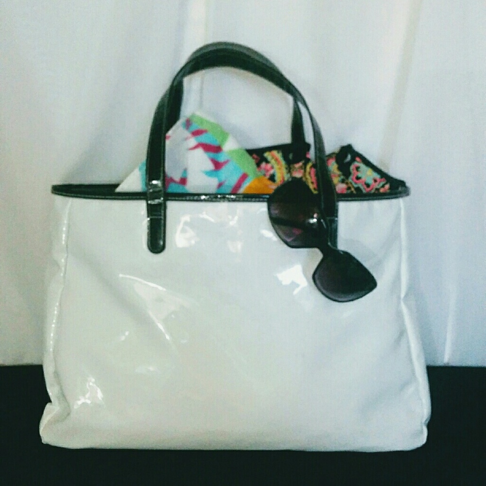 🔴SOLD🔴 Sacks Fifth Avenue Tote