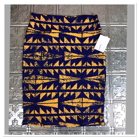 LuLaRoe Dresses & Skirts - Cassie Skirt by Lularoe