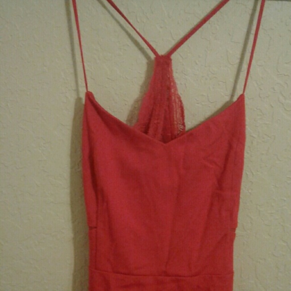 Beautiful  Red Cocktail Dress - Picture 2 of 4