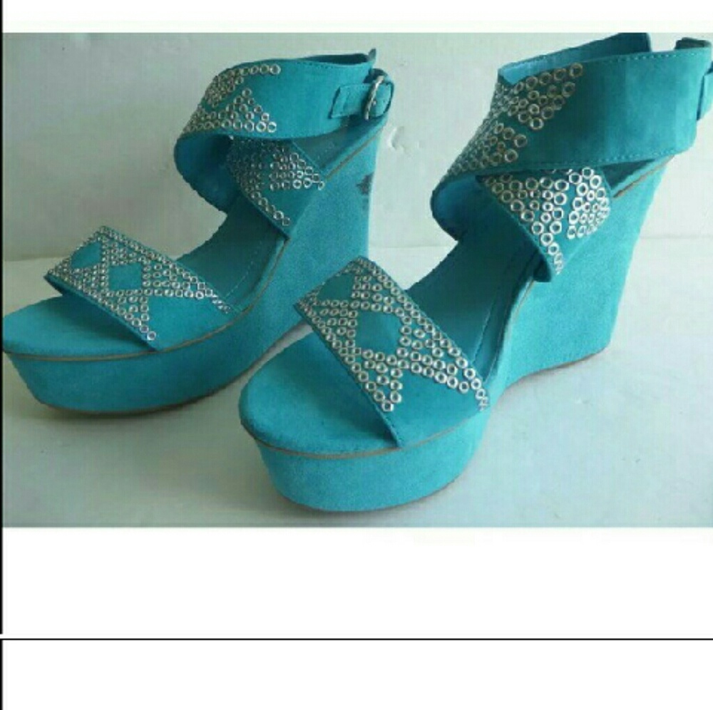 BCBG GENERATION Wedges